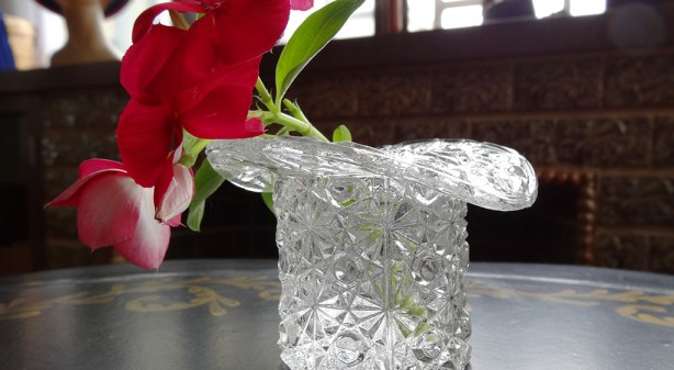シルクハットガラス花瓶