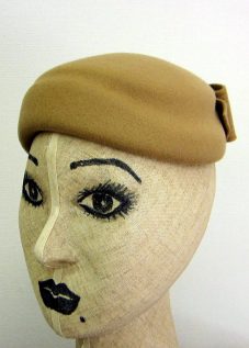 フェルトトーク帽