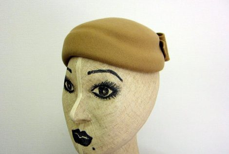 フェルトトーク帽